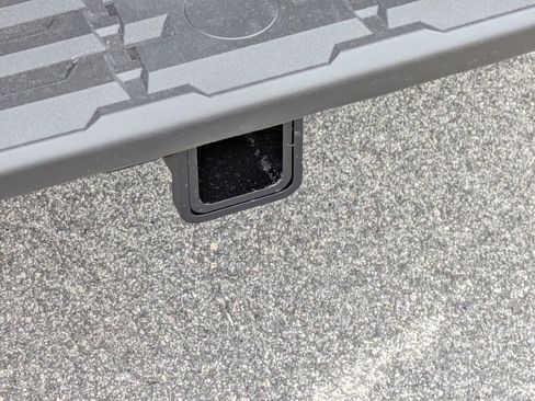 New 2026 Nissan Frontier SV w/ SV Convenience Package RWD image 26