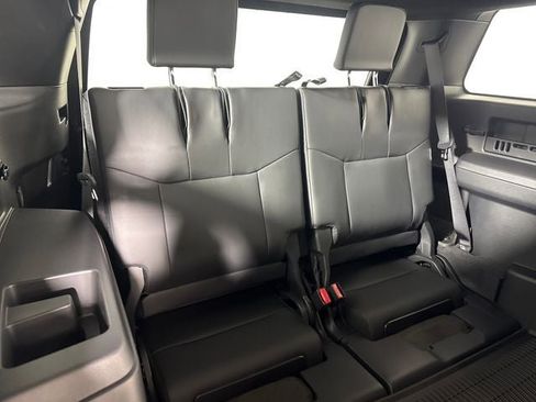 New 2026 Toyota 4Runner Limited AWD/4WD image 17