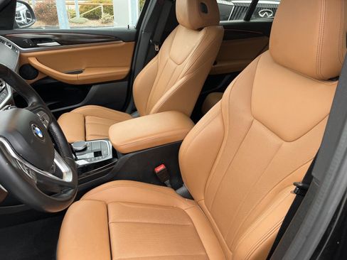 Used 2024 BMW X3 xDrive30i w/ Premium Package image 9