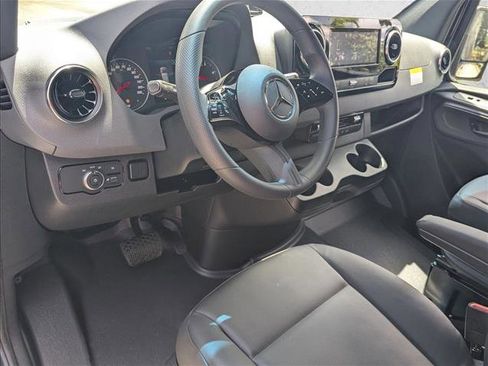New 2026 Mercedes-Benz Sprinter 2500 image 3