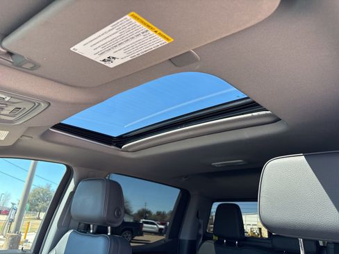 Certified 2024 GMC Sierra 1500 Denali w/ Denali Reserve Package image 12