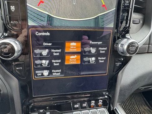 Used 2020 RAM 2500 Laramie image 30