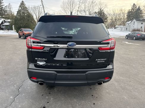 Used 2023 Subaru Ascent Limited image 4