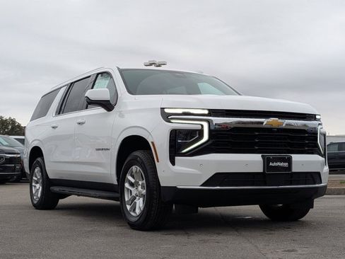 New 2026 Chevrolet Suburban LS RWD image 3
