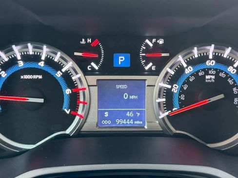 Used 2019 Toyota 4Runner TRD Off-Road image 31