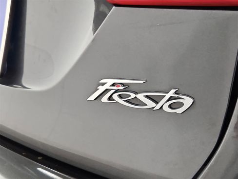 Used 2019 Ford Fiesta SE w/ Cold Weather Package image 12