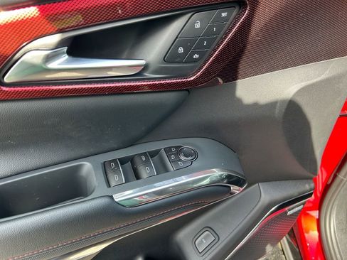 New 2026 Chevrolet Traverse RS FWD image 21