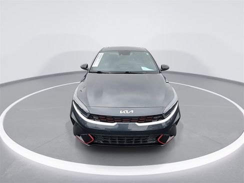 Used 2024 Kia Forte GT image 3