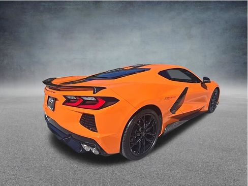 Used 2023 Chevrolet Corvette Stingray Preferred Cpe w/ Z51 Performance Package image 5