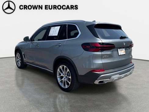 Used 2025 BMW X5 xDrive40i w/ Premium Package AWD/4WD image 4