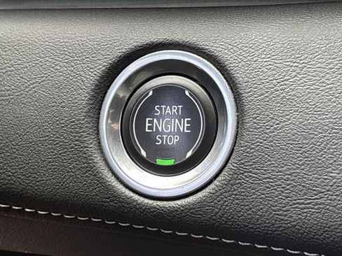Used 2023 Cadillac Escalade Premium Luxury w/ LPO, Illumination Package AWD/4WD image 20