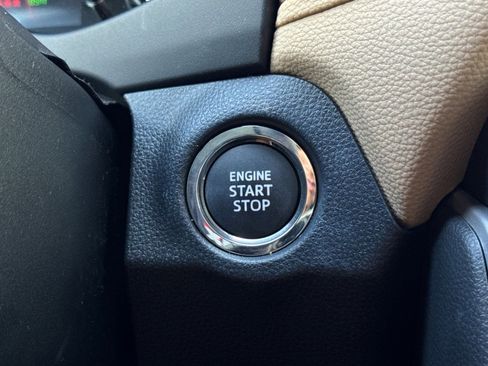 Used 2025 Toyota RAV4 XLE w/ Convenience Package FWD image 23