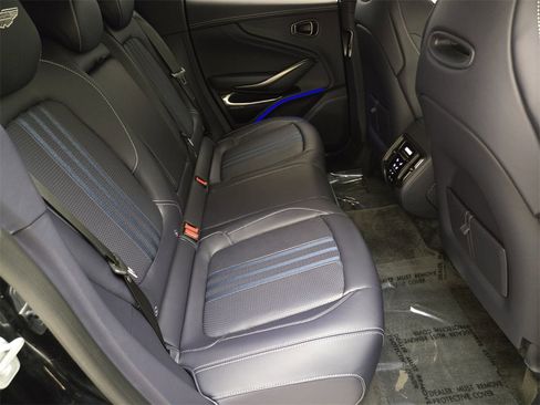 Used 2025 Aston Martin DBX 707 image 24