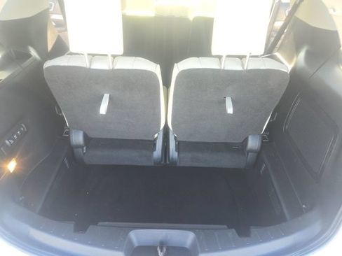 Used 2017 Ford Explorer Platinum AWD/4WD image 41