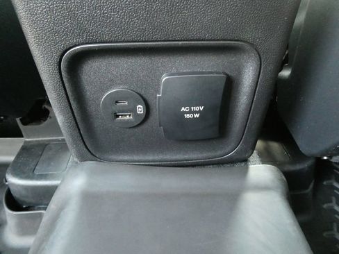 Used 2022 Ford Bronco Sport Outer Banks AWD/4WD image 19