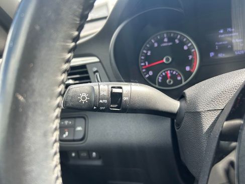 Used 2019 Kia Optima S FWD image 23