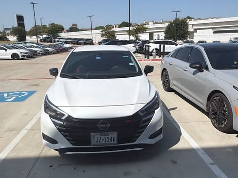 Used 2023 Nissan Versa SR w/ Trunk Package FWD image 2