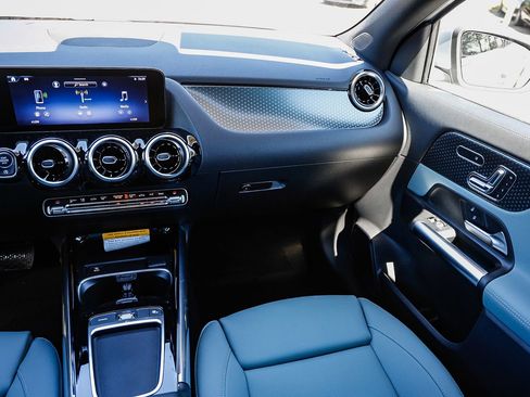 New 2026 Mercedes-Benz GLA 250 image 15