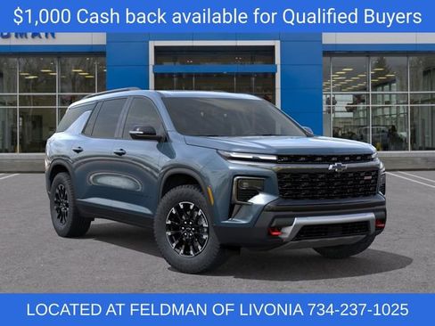 New 2026 Chevrolet Traverse Z71 w/ Driver Confidence Package AWD/4WD image 7