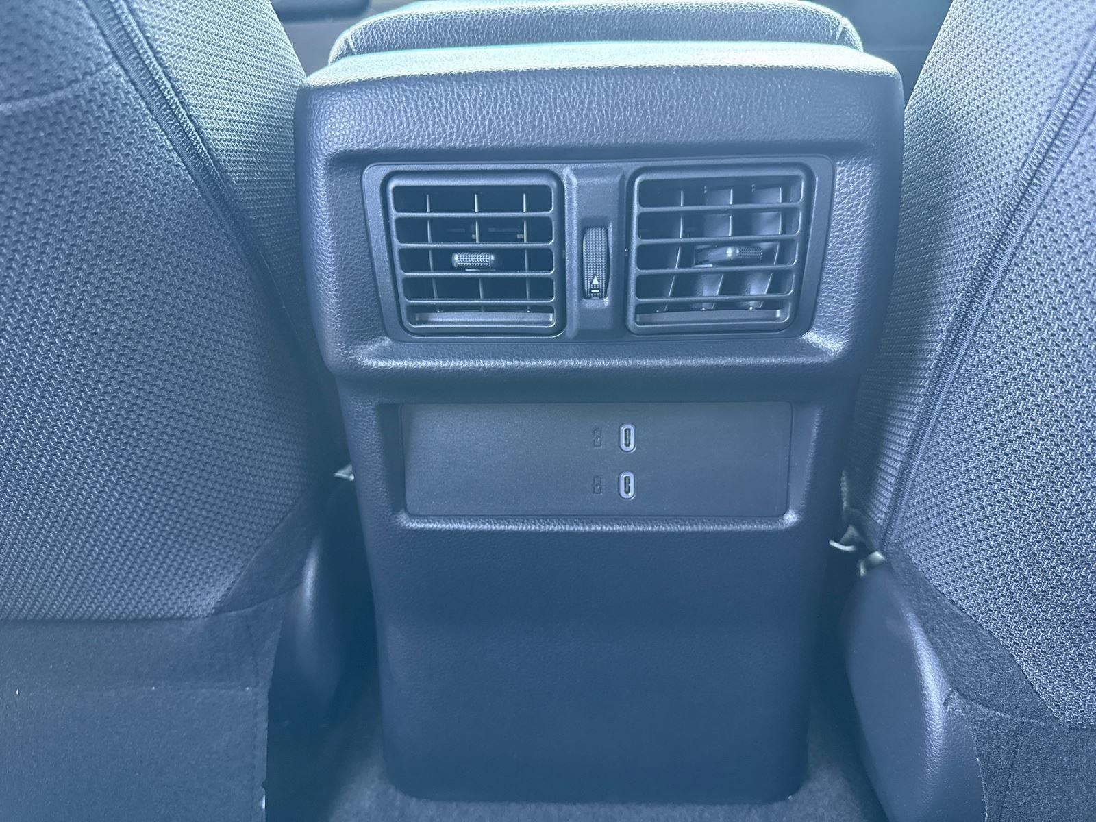 Certified 2025 Toyota 4Runner SR5 AWD/4WD image 26