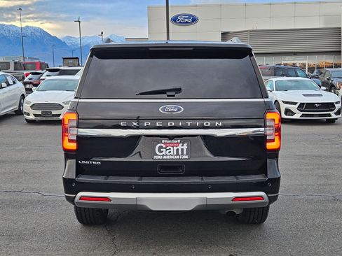 Used 2023 Ford Expedition Limited image 7