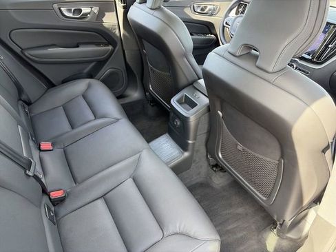 Certified 2025 Volvo XC60 T8 Plus w/ Protection Package Premier AWD/4WD image 15