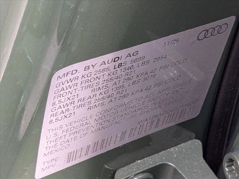 New 2025 Audi SQ5 Premium Plus image 18