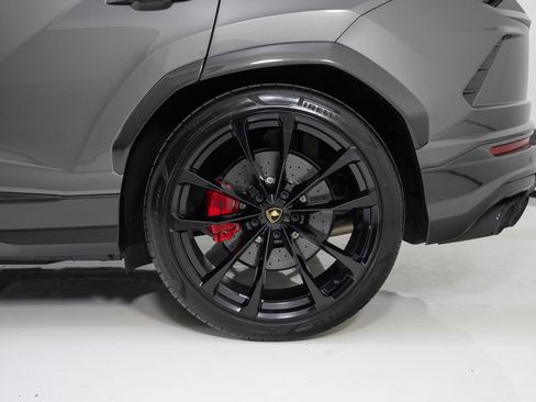 Used 2021 Lamborghini Urus AWD/4WD image 10