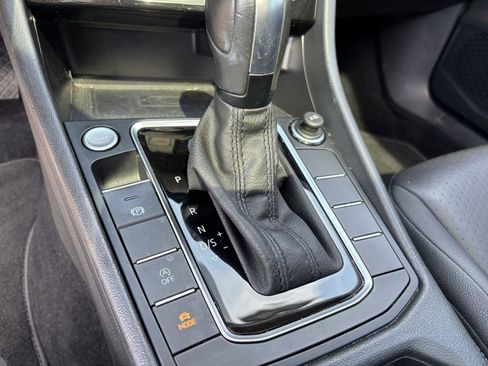 Used 2020 Volkswagen Jetta SEL FWD image 30