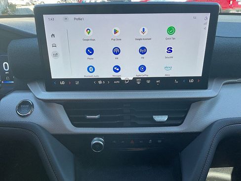 Used 2025 Ford Explorer ST image 45