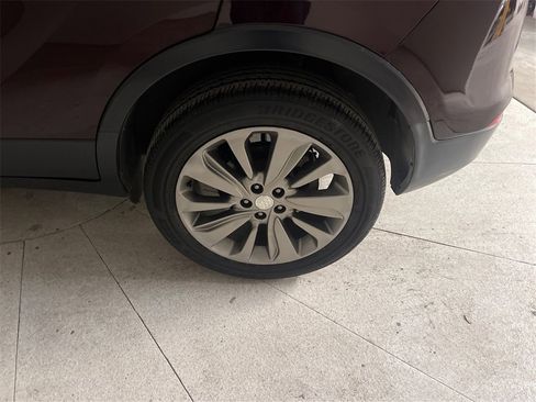 Used 2018 Buick Encore Premium w/ LPO, Road Trip Package image 17