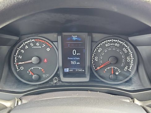 Used 2022 Toyota Tacoma SR AWD/4WD image 24