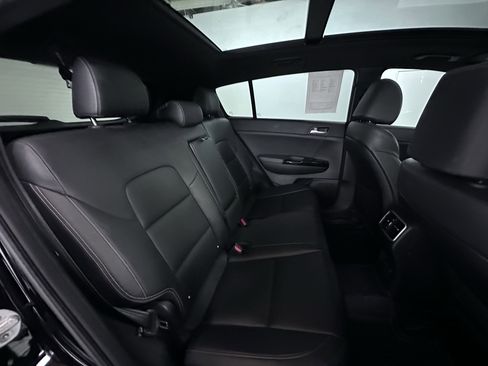 Used 2021 Kia Sportage S w/ S AWD Premium Package image 33