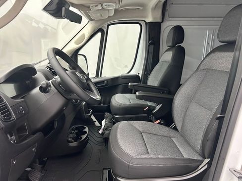 New 2026 RAM ProMaster 3500 w/ Premium Convenience Group image 12