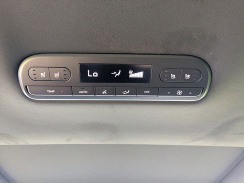 New 2026 Hyundai Palisade Calligraphy FWD image 12