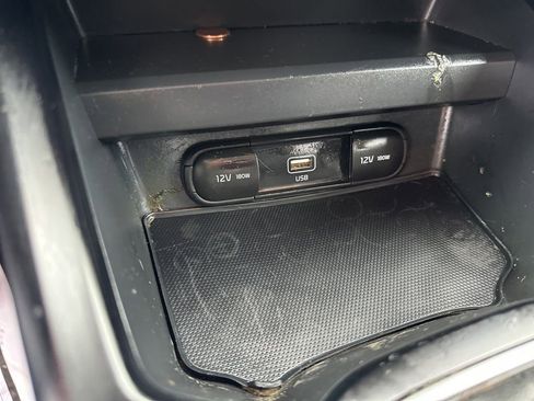 Used 2021 Kia Soul LX image 24