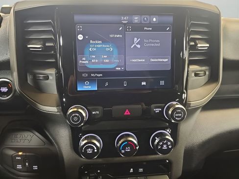 New 2026 RAM 2500 Tradesman AWD/4WD image 18