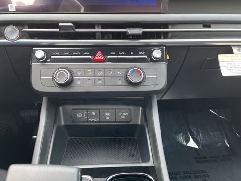 New 2026 Hyundai Santa Cruz SE image 13