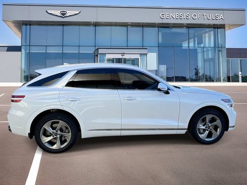 Used 2026 Genesis GV70 2.5T Advanced AWD/4WD image 9