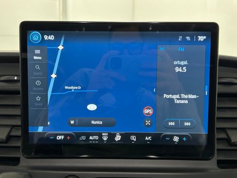 Used 2022 Ford Transit 350 148 High Roof AWD image 7