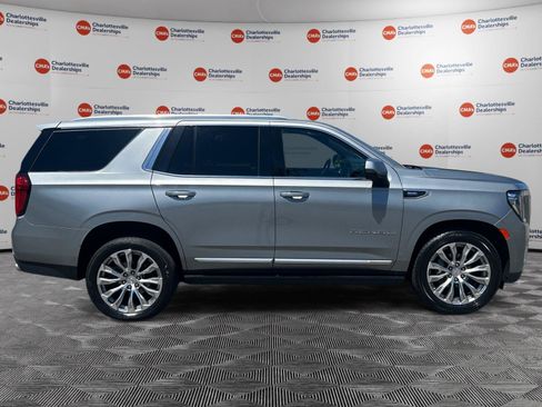 Used 2023 GMC Yukon Denali AWD/4WD image 6