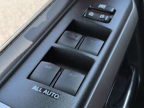 Used 2021 Toyota 4Runner Limited RWD image 25