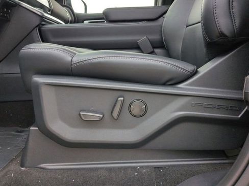 New 2025 Ford Expedition Platinum w/ Stealth Performance Package image 20