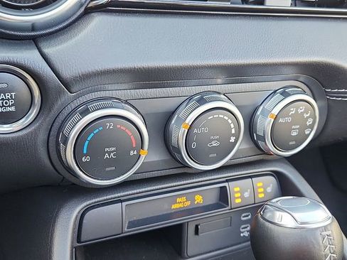 Used 2024 MAZDA MX-5 Miata Grand Touring image 14