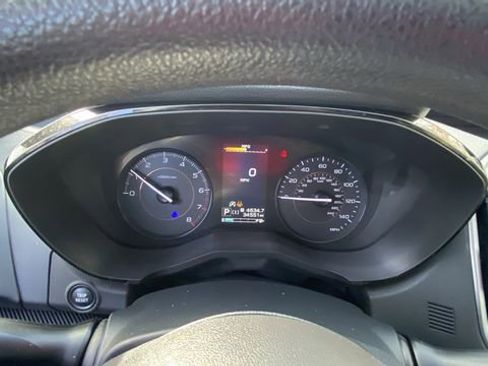 Certified 2021 Subaru Crosstrek 2.0i image 21