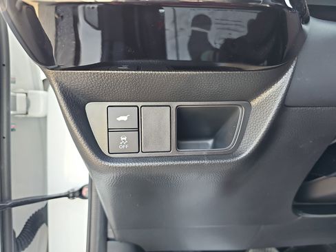 Certified 2025 Acura ADX A-Spec image 26