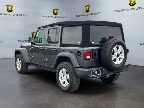 Used 2021 Jeep Wrangler Unlimited Sport image 3