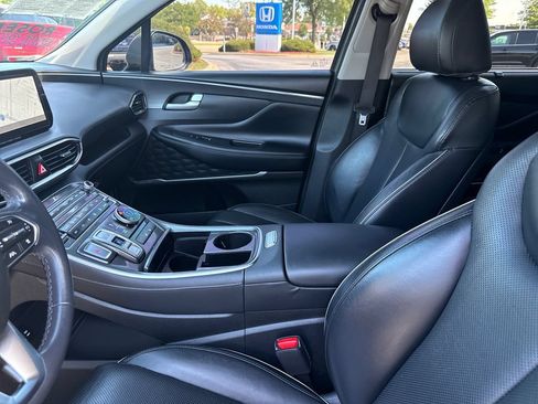Used 2021 Hyundai Santa Fe SEL w/ Convenience + Premium Package AWD/4WD image 13