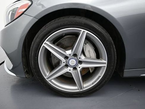 Used 2017 Mercedes-Benz C 300 4MATIC Sedan image 9