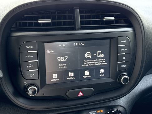 Used 2021 Kia Soul GT-Line FWD image 16